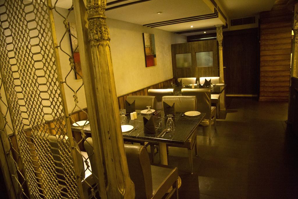 印多尔 The Rajshahi Palace酒店 外观 照片